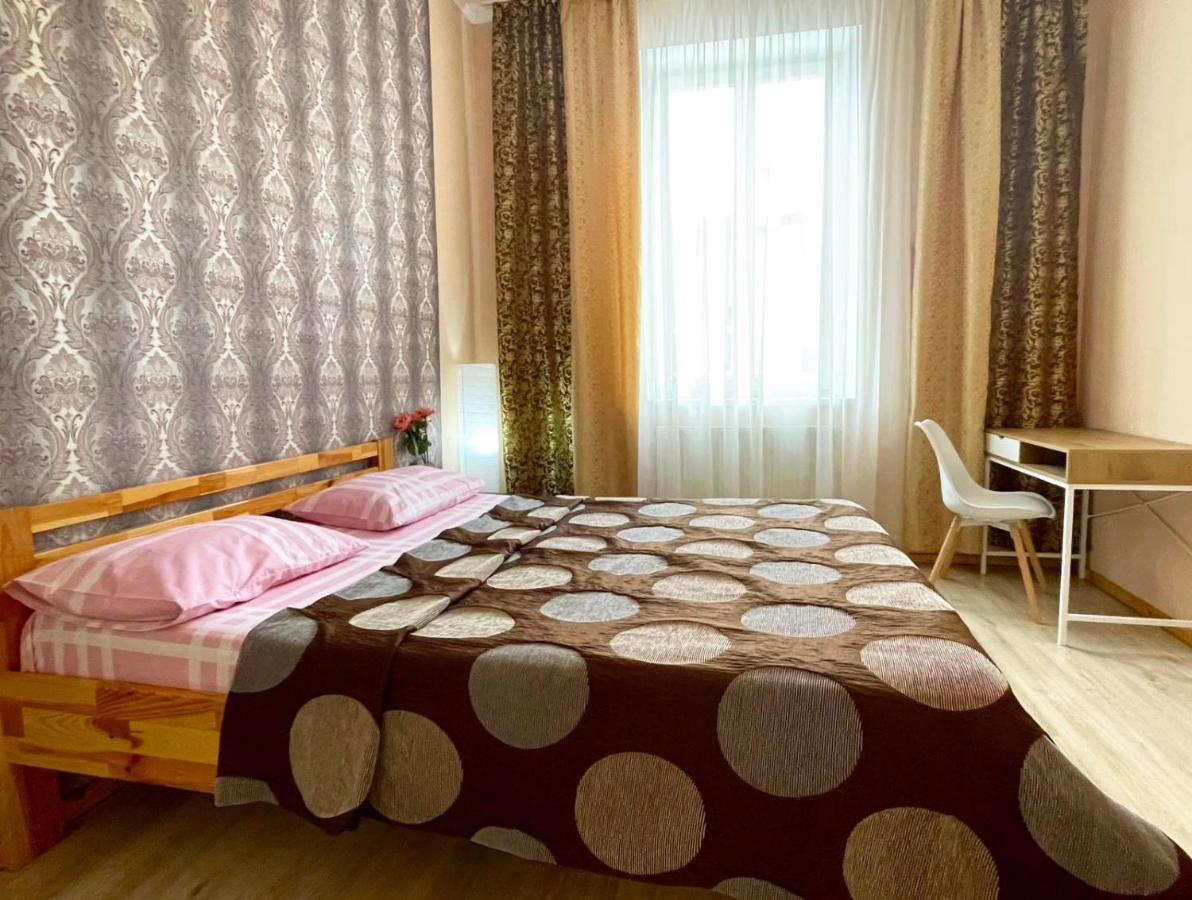 Крехівська 5,Апартаменти В Центрі, Дві Спальні ลวีฟ ภายนอก รูปภาพ