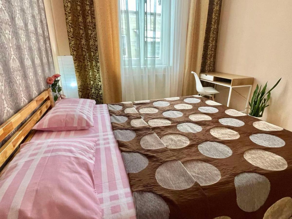 Крехівська 5,Апартаменти В Центрі, Дві Спальні ลวีฟ ภายนอก รูปภาพ
