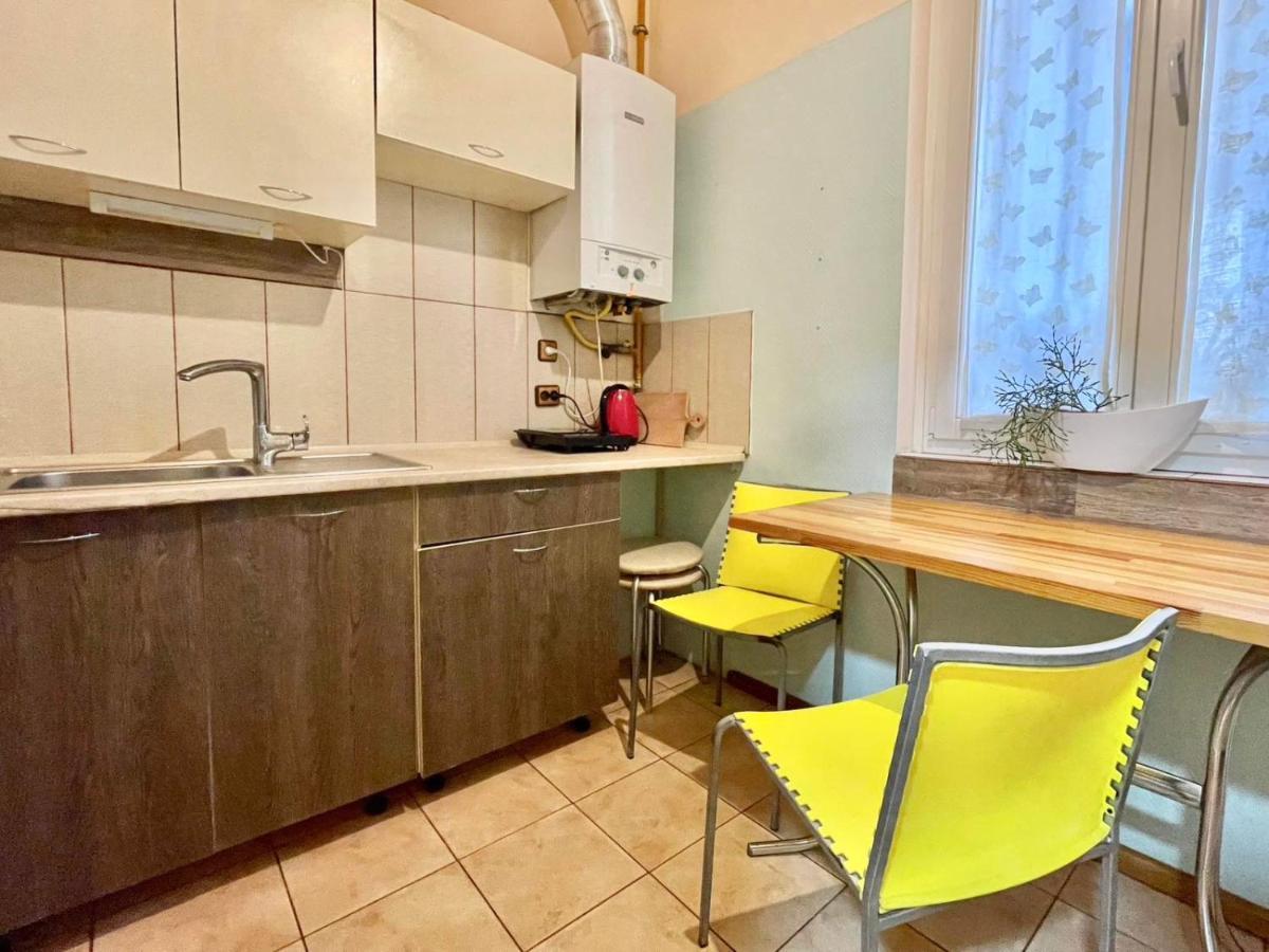 Крехівська 5,Апартаменти В Центрі, Дві Спальні ลวีฟ ภายนอก รูปภาพ