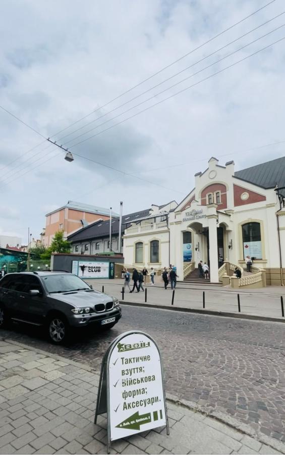 Крехівська 5,Апартаменти В Центрі, Дві Спальні ลวีฟ ภายนอก รูปภาพ